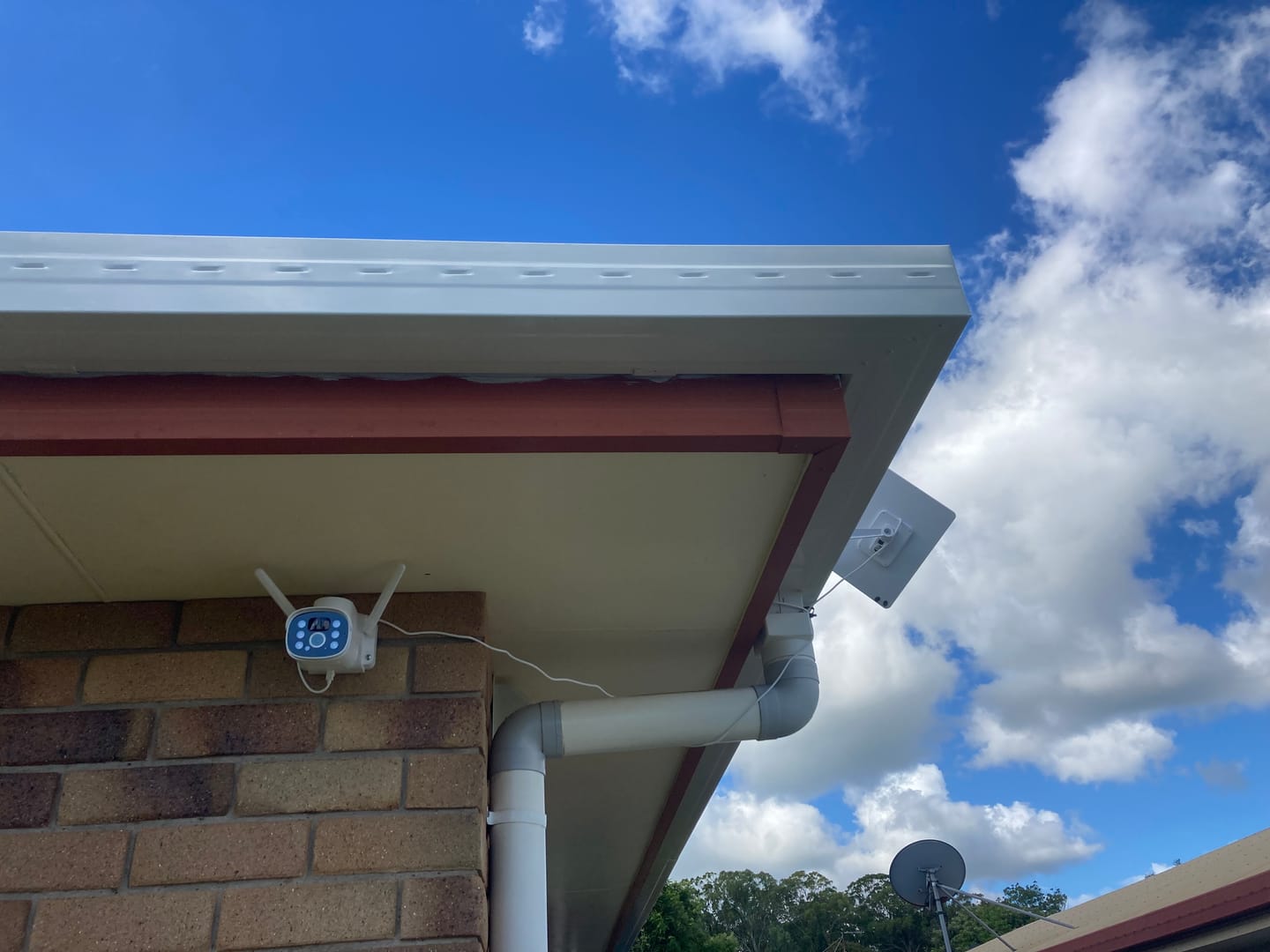2 x Solar Camera Pro 2.0 (WIFI) Bundle